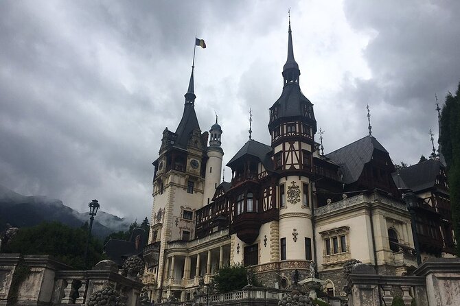 Private Day Tour from Brasov to Rasnov Fortress - Rasnov Citadel: Panoramas and Fortified Life Above the Town