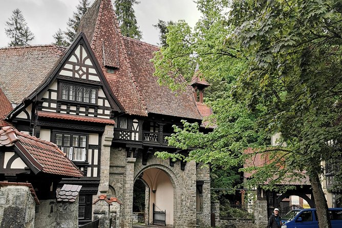 Private Day Tour - Transylvania & Dracula's Castle Through The BackDoor! - Transport, timing, and how to make the long day feel manageable