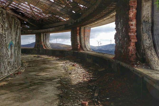 Private Daytrip to Buzludzha Monument and Veliko Tarnovo - Getting moving from Bucharest at 8:00 am (and why route matters)