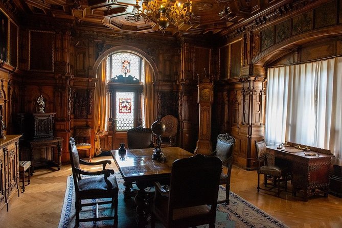 Private Full Day Trip to Peles & Bran (Dracula’s) Castles &Brasov - How the English guide changes everything
