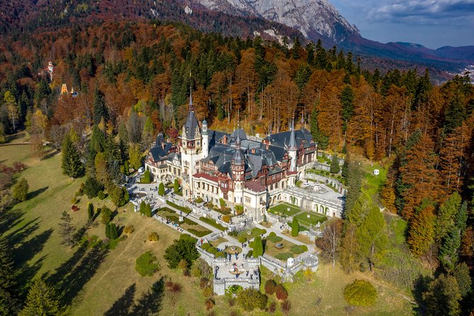 Private Movie Castles at Peles, Cantacuzino and Bran Castle Tour - How this private castle day runs from Bucharest