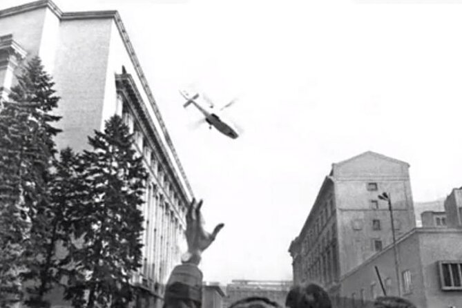 Private Tour -The Last Day of Nicolae Ceaușescu in a Romanian Car - Revolution Square and the Bucharest shockwave of that day