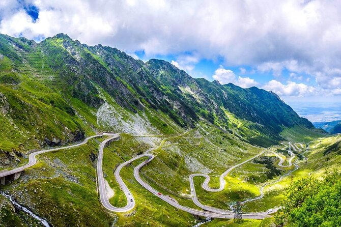 Private Tour - Top Gear Road, Transfăgărășan Highway - Bâlea Lake timing and the June to October access rule