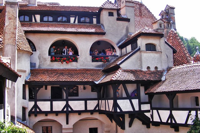 Private Tour: Transylvanian Castles and Brasov's Medieval Old Town - Timing, driving time, and how to beat the crowds without stress