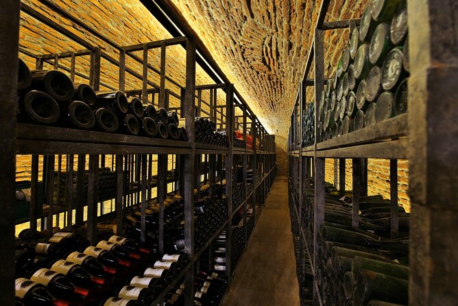 Private Walking Tour of Alba Iulia Citadel with Wine Tasting - A 2-hour citadel plan that feels full, not chaotic