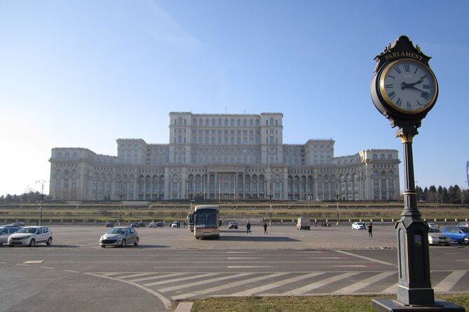 Relics of Communism: 3-Hours Walking Tour (Small groups) - Palace of Parliament: Socialist Realism and the Meaning of Absolute Power