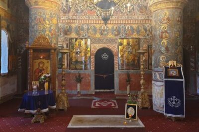 Sacred Monasteries Private Tour: Snagov, Țigănești & Căldărușani