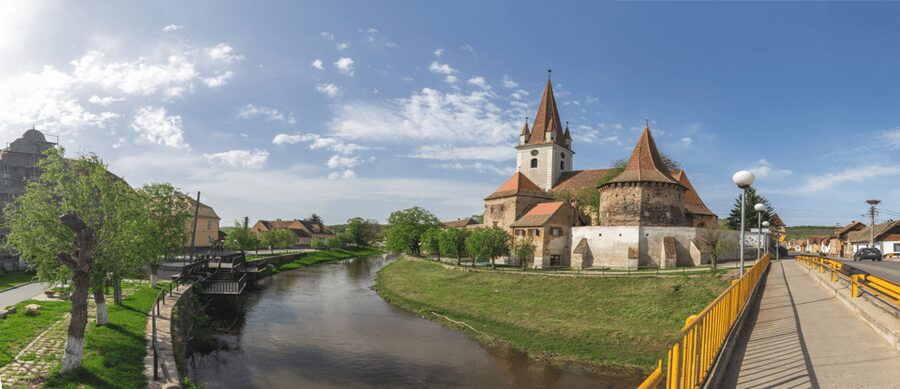 SB02-Half day Surroundings of Sibiu:Saxon Heritage &Villages - Bâlea Waterfall and Bâlea Lake: A Stop Built for Pauses