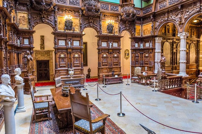 Small-Group Day Trip to Dracula's Castle, Brasov and Peles Castle - The Tour Guide Experience: Live Commentary Is the Secret Sauce