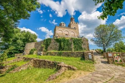 Small-Group Day Trip to North Bulgaria