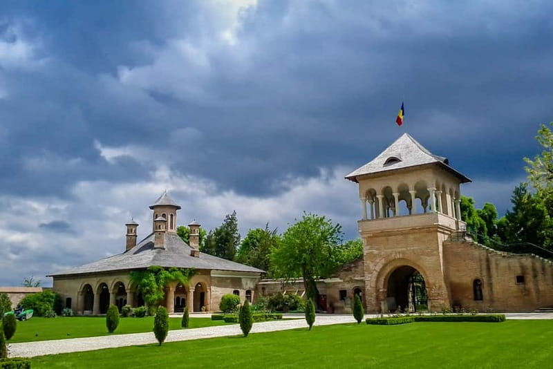 Small Group Tour to Mogosoaia Palace & Snagov Monastery - Snagov Monastery on the lake, where Dracula stories have a real address