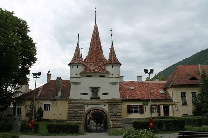 The Castles from the Carpathian Mountains! The Fixers Private Tour - Sinaia Monastery: Old Church and New Church in 25 minutes