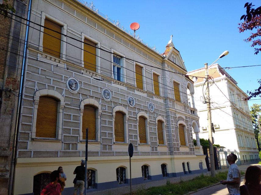 Timisoara Dream Tour in Elisabetin Neighborhood - Piața Bălcescu: finishing with the Catholic church and monastery buildings