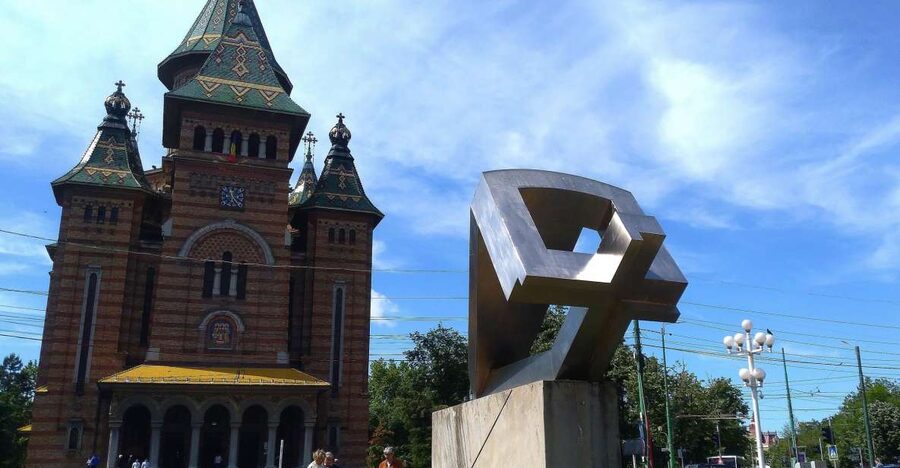 Timisoara: Grand Communism Tour - Anti-Communist resistance monument, and why the 1950s and 1960s matter