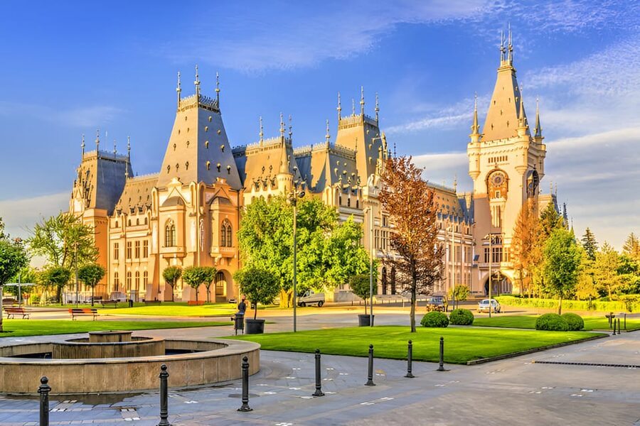 Tour guide in Iasi, Romania - Key things that make this Iasi tour work