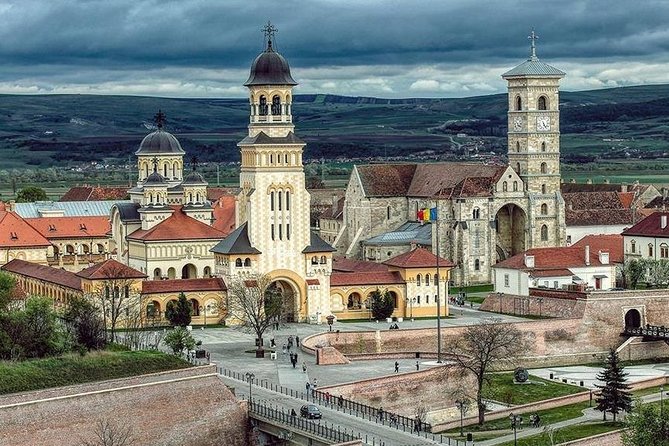 Tour to Corvin Castle in Hunedoara & Alba Iulia - Corvin Castle in Hunedoara: when medieval architecture finally clicks