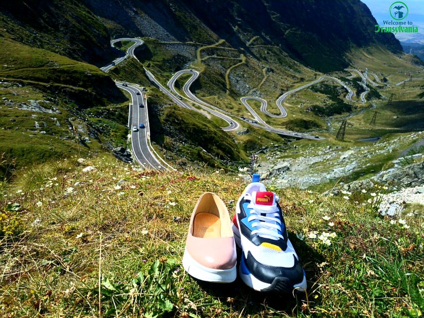 Transfagarasan amazing road trip from Brasov - Stop 1 on the itinerary: Transfăgărășan, the switchback drive and the best “road time”