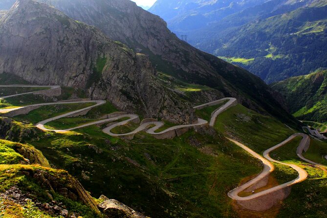 Transfăgărășan Highway & Balea Lake - Private Tour from Bucharest - Capra Waterfall: short stop, big payoff