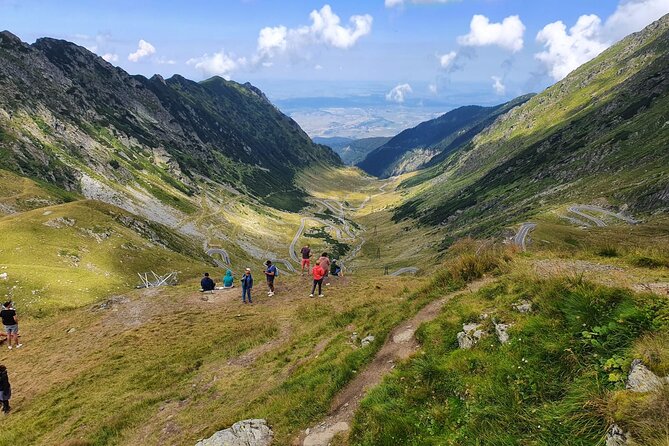Transfagarasan Private Tour from Bucharest - 2 Days - Poienari Castle: 1,480 stairs, Dracula-fan payoff, and wildlife chances