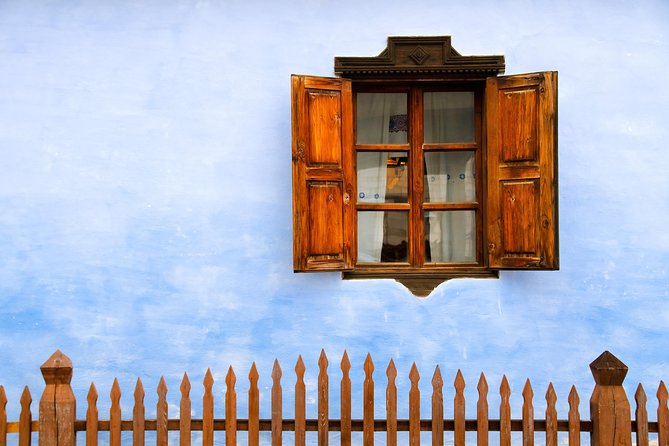 Transylvania Gems: Sighisoara, Medias, Biertan & Gypsy Encounter - The Best Start: 8:00 AM Cluj Pickup, Matthias Rex to Medias