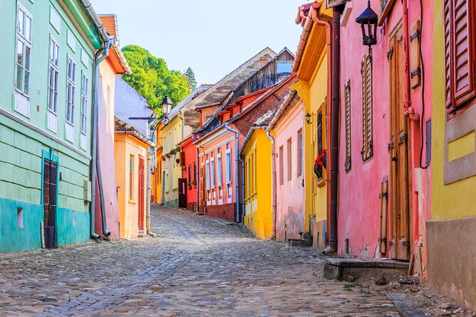 Transylvania's Trail: Sibiu, Bran Castle, Brasov and Sighisoara - Day two breakfasts and the drive toward Sighișoara
