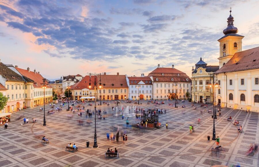 Transylvania's Trail: Sibiu, Bran Castle, Brasov, Sighisoara - Bran Castle: Dracula Legend With Real Fortress Atmosphere
