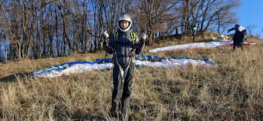 Transylvania Targu-Mures: Paraglider pilot for a day - Price and value: is $265 fair for first-day solo training?