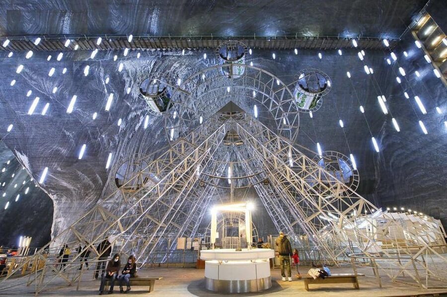 Turda Salt Mine : 1 Day auto tour from Oradea - Getting tickets and a guide underground, the right way