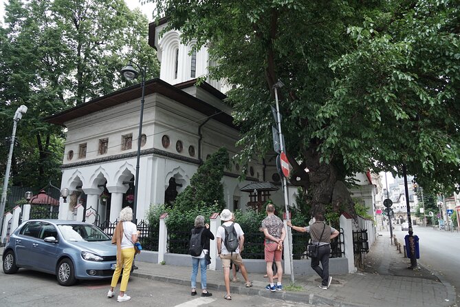 Unique Tour of Hidden Bucharest - How the Pace Works, Including Heat, Photos, and Breaks