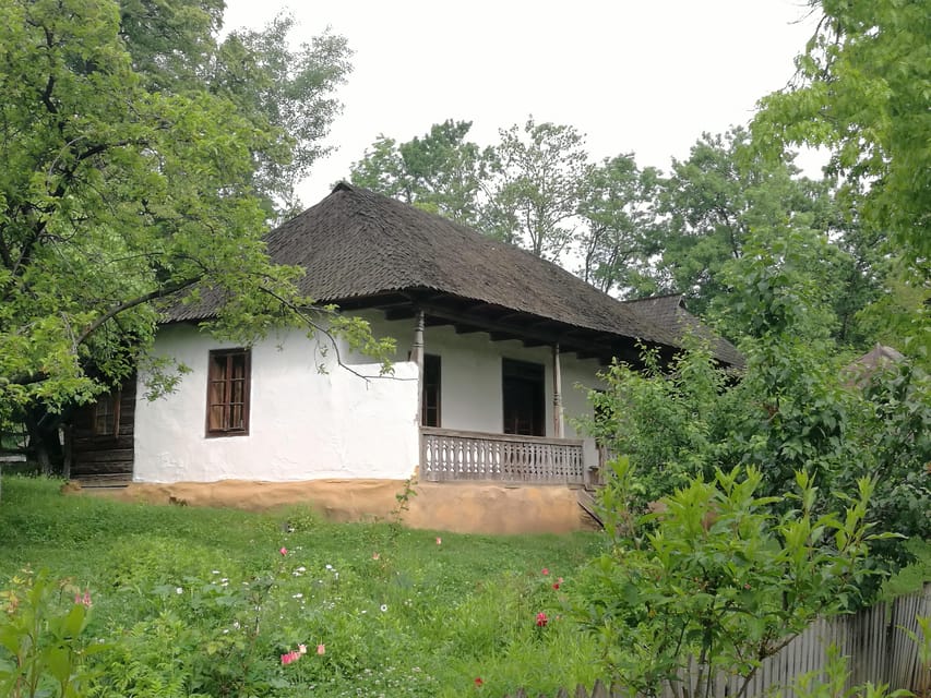 Village Museum Bucharest Guided Tour - How This 2-Hour Bucharest Tour Gets You Oriented