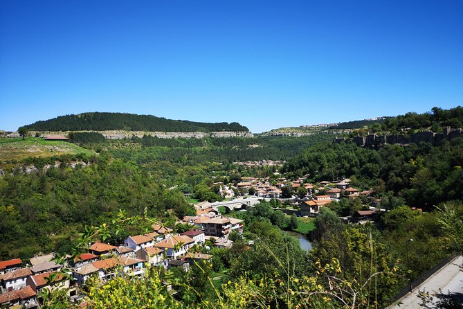Visit Bulgaria - Veliko Tarnovo Medieval Fortress - Private tour from Bucharest - Lunch in Veliko Tarnovo, How to Get a Good Meal Without Losing Time