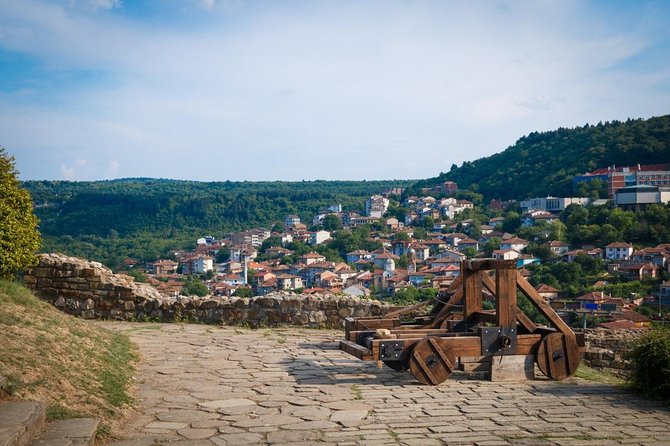 Visit Bulgaria - Veliko Tarnovo Medieval Fortress - Private tour from Bucharest - Veliko Tarnovo’s Tsarevets Fortress, Hilltop Views and Real Medieval Scale